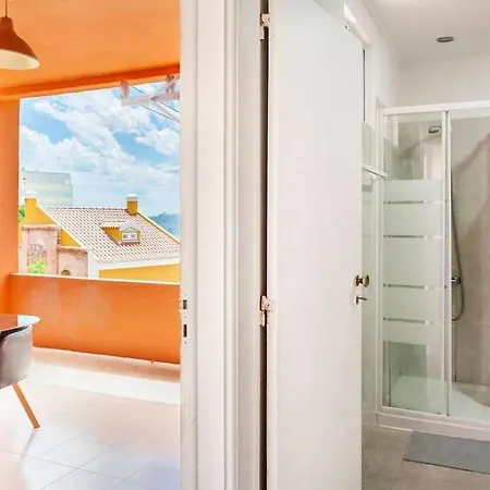 Apartment 2 Avec Terrasse Lissabon