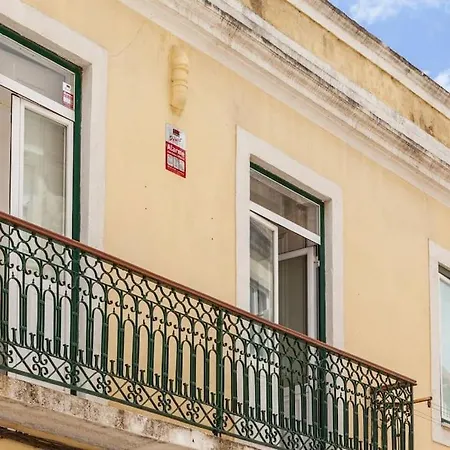 2 Avec Terrasse Appartamento Lisbona