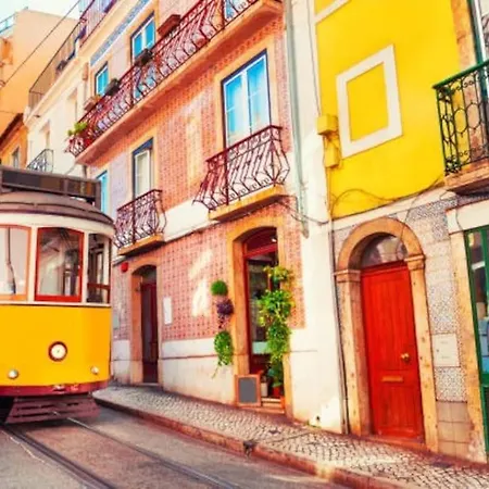 2 Avec Terrasse Lisbon